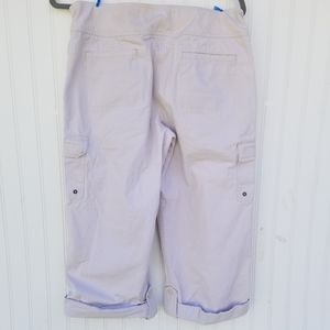 Jones New York Sport 8 cargo capri.